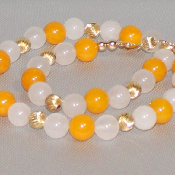 14K JADEITE BEAD NECKLACE - 12-13 MM STONES - LARGE CLASP -9 MM GOLD BEADS - Picture 6 of 12